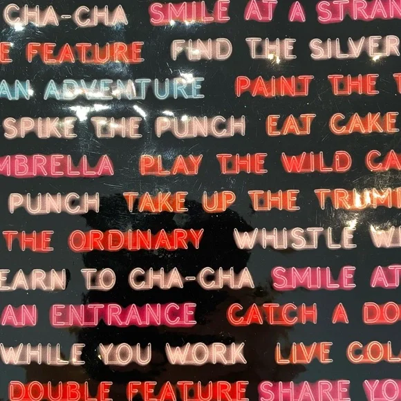 Kate Spade cosmetic bag. NWT - Picture 5 of 5